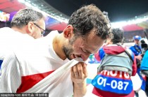 新奥六开彩资料2024_ 虽然失败了，但他依然光荣！   土耳其闯入欧洲杯四分之一决赛 球员赛后落泪