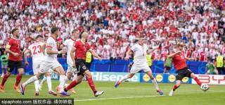 2024澳门天天开好彩大全46_ 欧洲杯——前中超球员点球破门，莱万多夫斯基被换下，奥地利3-1战胜波兰。